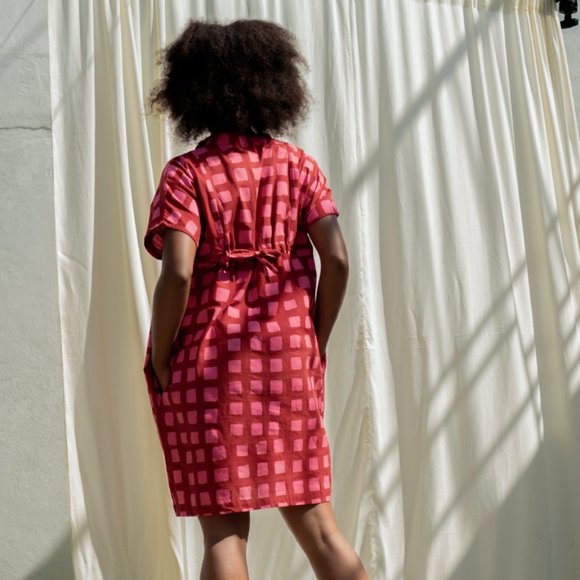 Osei Duro Bata Dress in Queen Me - Picture 8 of 11